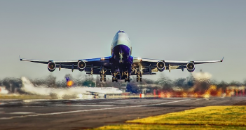 Skeyes heeft afgelopen jaar meer dan 1,1 miljoen vluchten verwerkt Vliegtuig volgen takeoff
