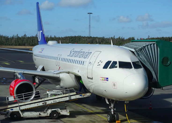 SAS Airlines vliegtuig volgen